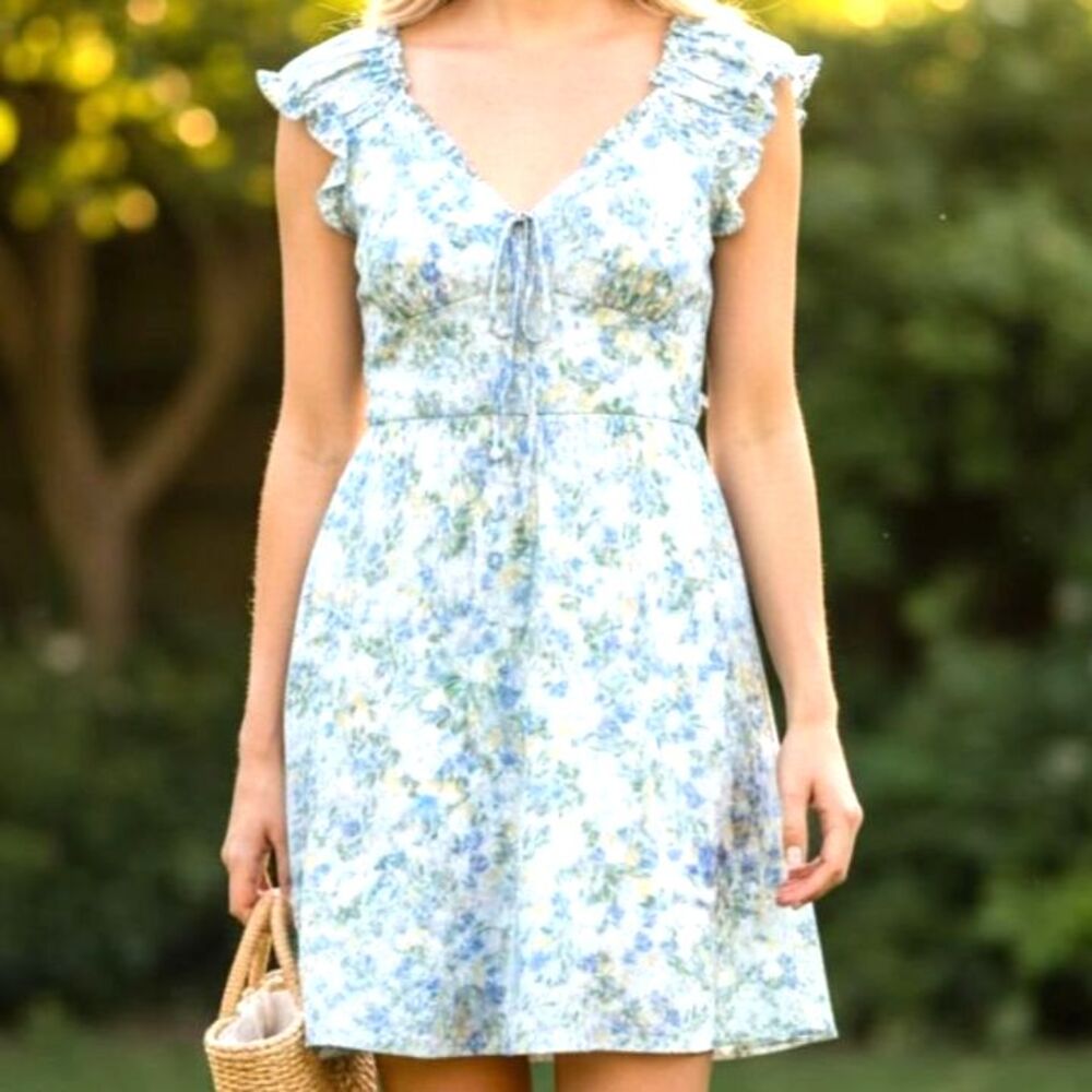 Altar'd State NWT Floral Mini Dress Large Blue Cottagecore Spring Wedding Guest